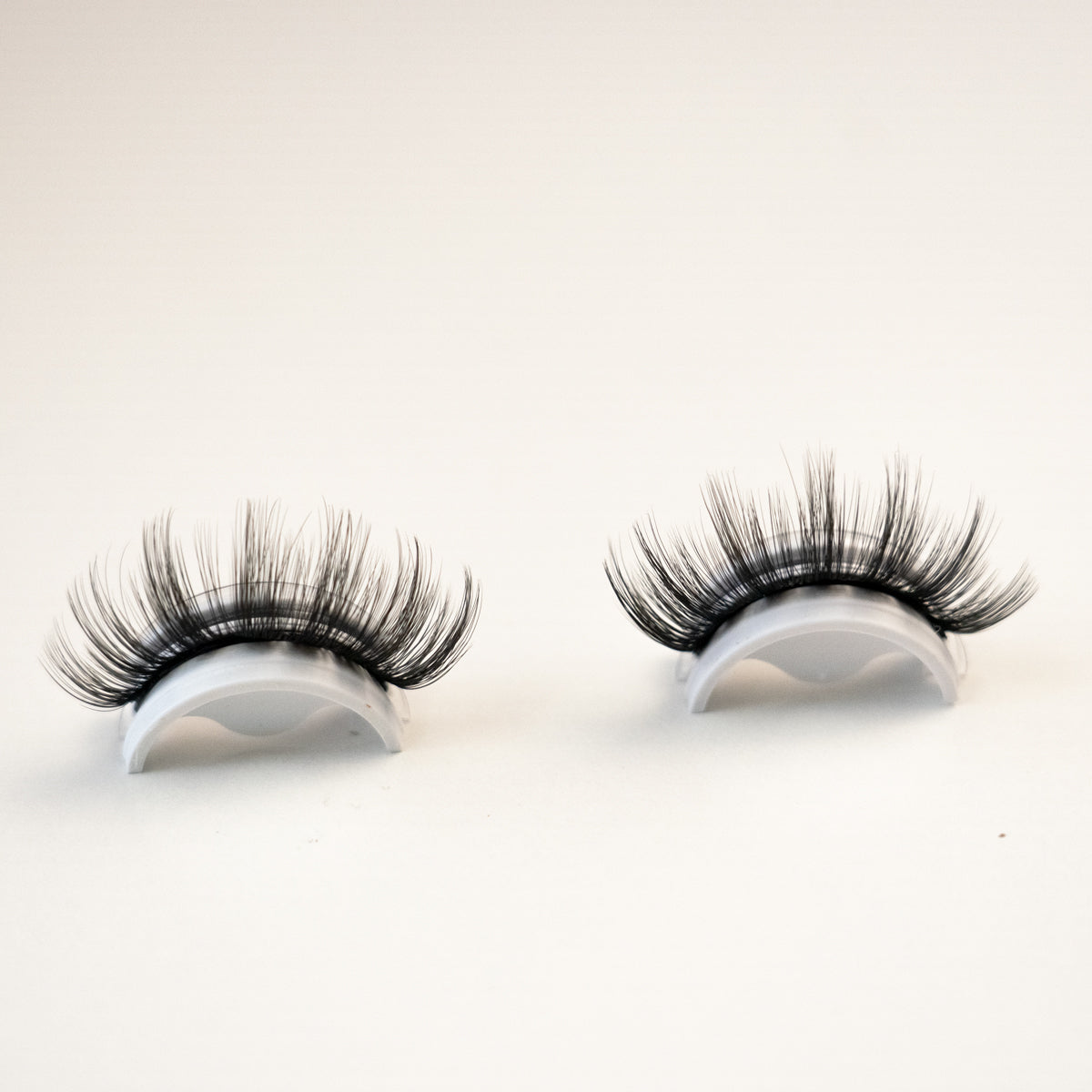 Vellus Lashes ZD10